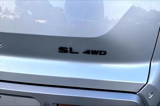 2023 Nissan Pathfinder SL 4WD