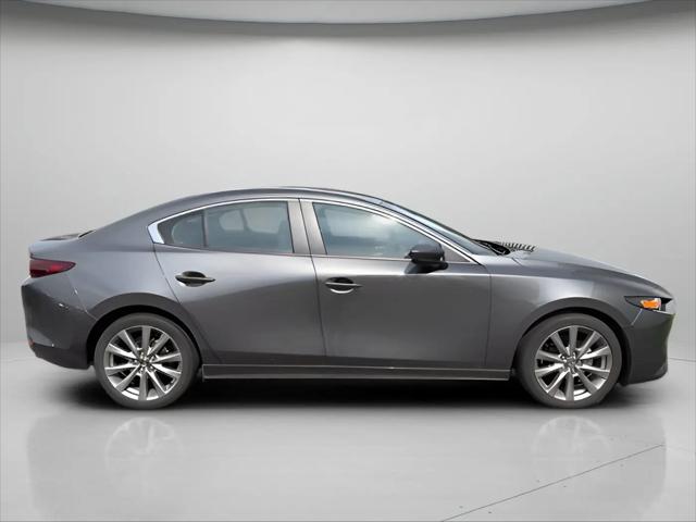 2021 Mazda Mazda3 Select