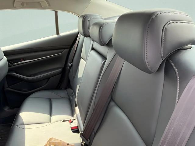 2021 Mazda Mazda3 Select
