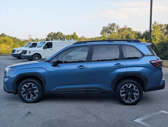 2025 Subaru Forester Base