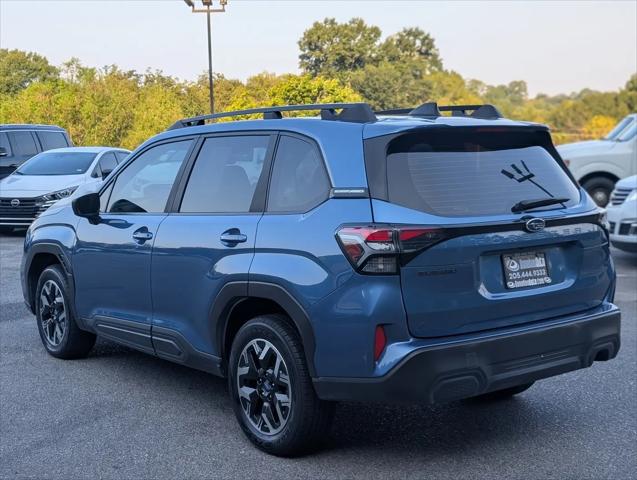 2025 Subaru Forester Base