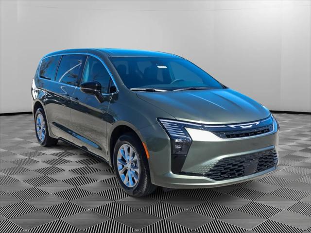 2027 Chrysler Pacifica Select AWD for sale in Bloomington, IN