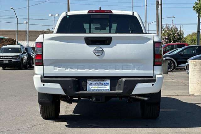 2027 Nissan Frontier SV