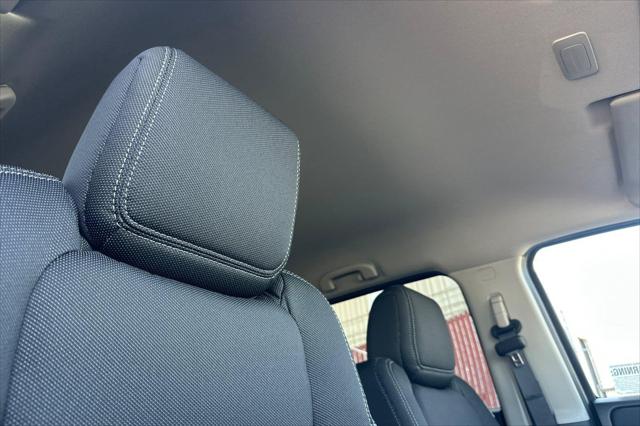 2027 Nissan Frontier SV