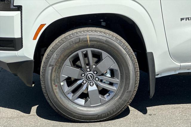 2027 Nissan Frontier SV