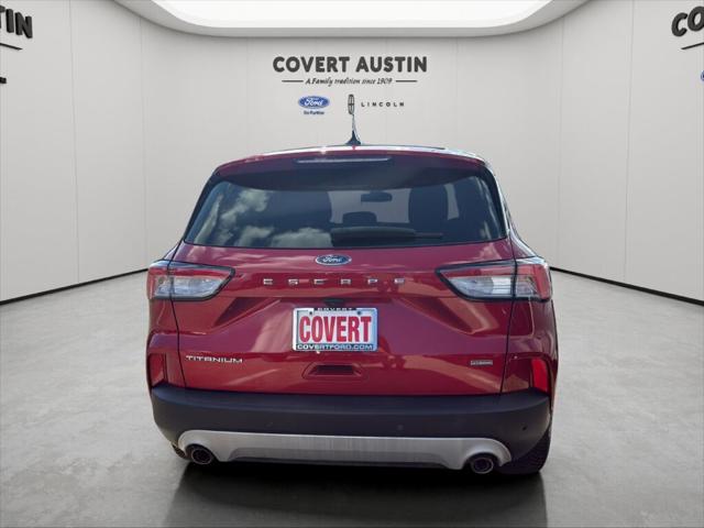 2020 Ford Escape Titanium Hybrid