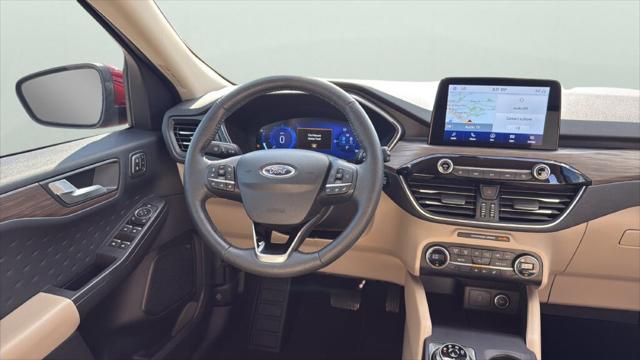 2020 Ford Escape Titanium Hybrid