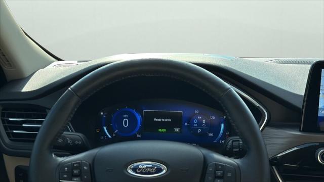 2020 Ford Escape Titanium Hybrid
