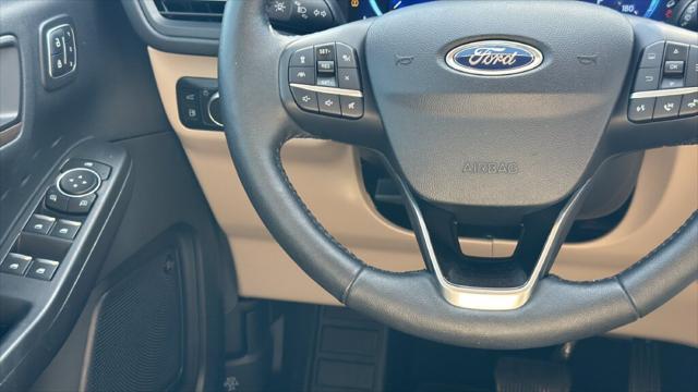 2020 Ford Escape Titanium Hybrid