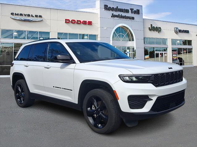 2023 Jeep Grand Cherokee Altitude 4x4 2023 Jeep Grand Cherokee Altitude 4x4