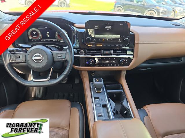 2023 Nissan Pathfinder Platinum FWD