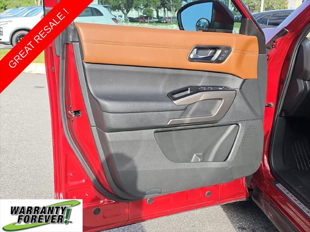2023 Nissan Pathfinder Platinum FWD