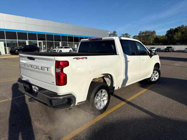 2021 Chevrolet Silverado 1500 4WD Crew Cab Short Bed LT