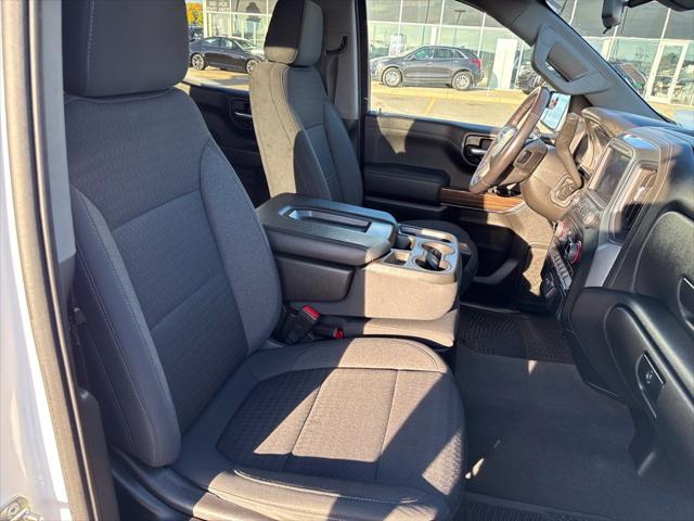 2021 Chevrolet Silverado 1500 4WD Crew Cab Short Bed LT