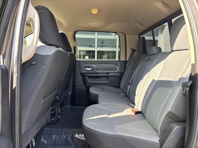 2019 Ram 3500 Big Horn Crew Cab 4x4 8 Box