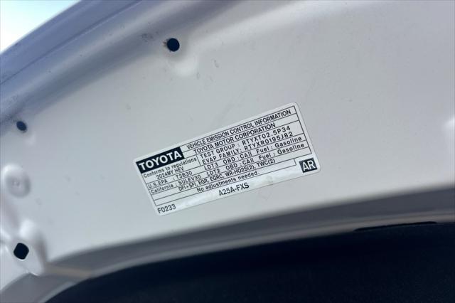 2024 Toyota Sienna LE