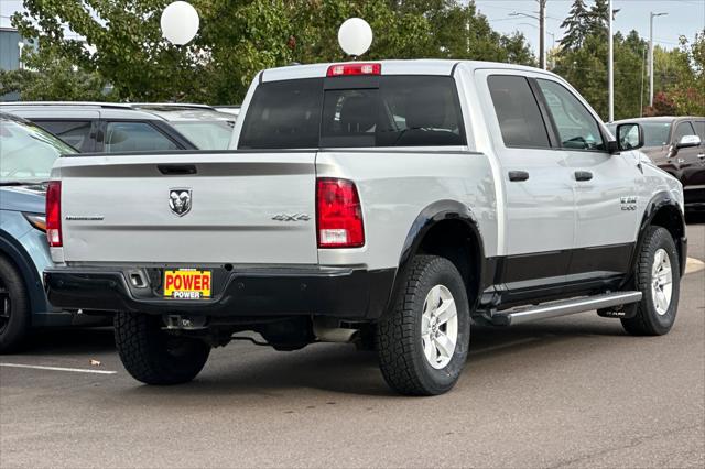 2016 Ram 1500 SLT