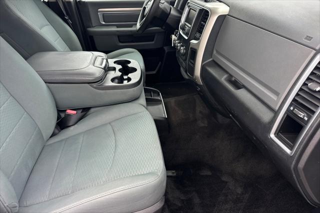2016 Ram 1500 SLT