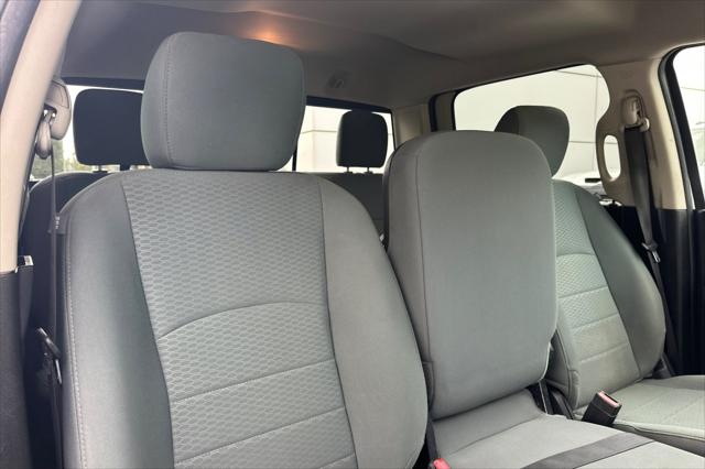 2016 Ram 1500 SLT
