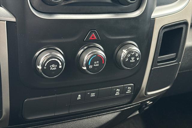 2016 Ram 1500 SLT
