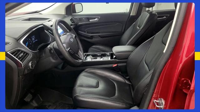 2020 Ford Edge Titanium