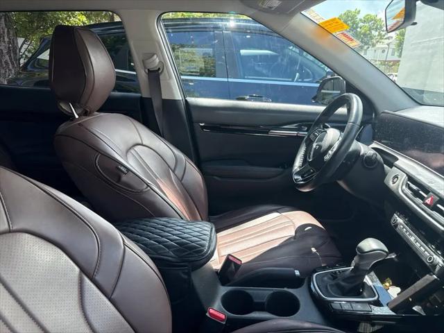 2024 Kia Seltos EX