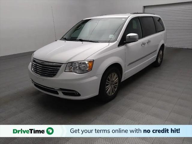 2015 Chrysler Town & Country Touring-L for sale in BATON ROUGE, LA