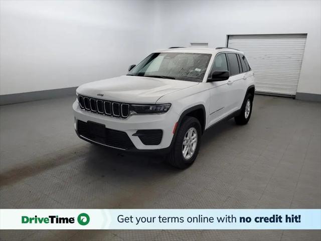 2023 Jeep Grand Cherokee Laredo 4x4 for sale in Owings Mills, MD