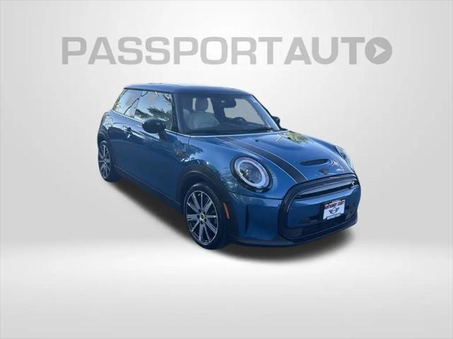 2024 MINI SE Hardtop Cooper