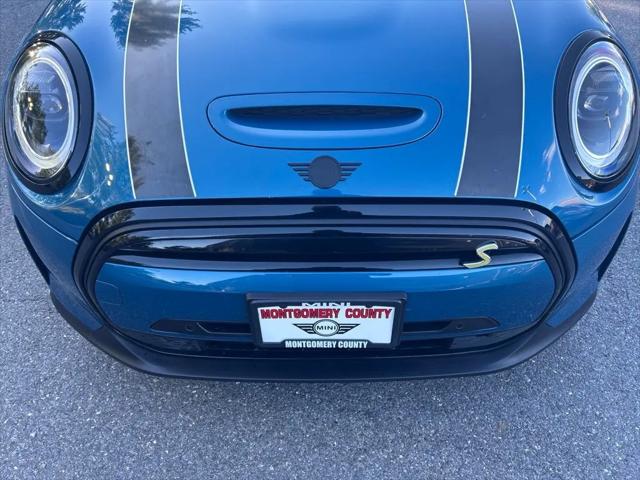 2024 MINI SE Hardtop Cooper