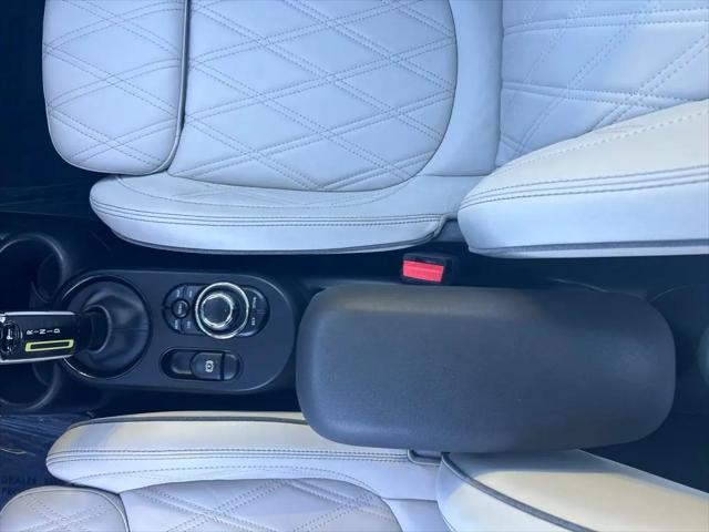 2024 MINI SE Hardtop Cooper