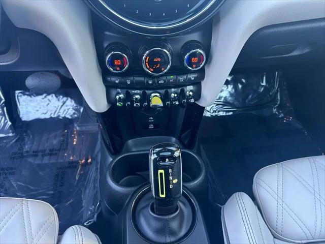 2024 MINI SE Hardtop Cooper