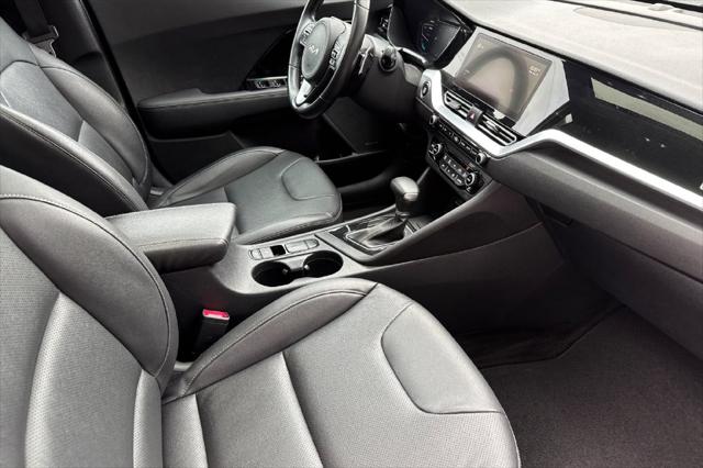 2022 Kia Niro Touring SE