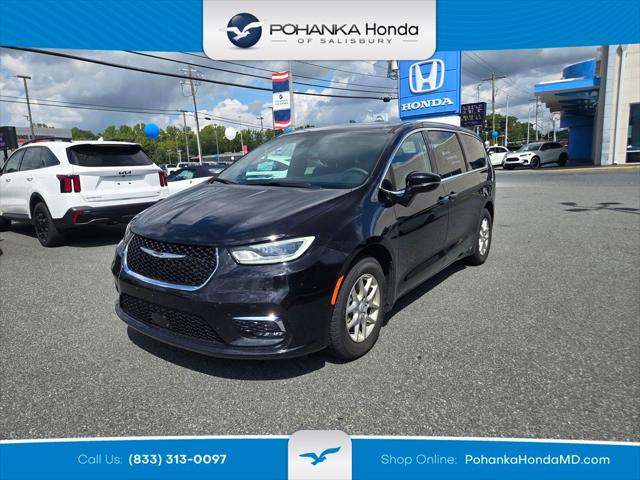 2025 Chrysler Pacifica Select for sale in Salisbury, MD