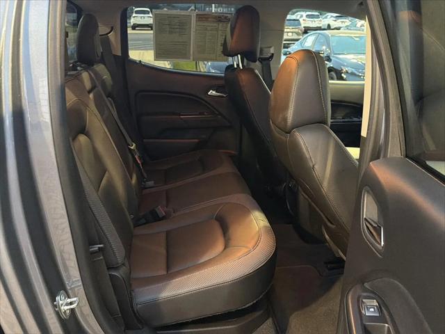 2021 GMC Canyon 4WD Crew Cab Short Box AT4 - Leather