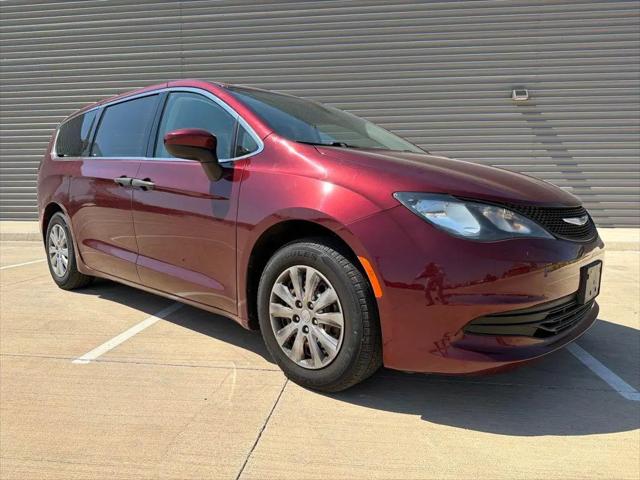 2020 Chrysler Voyager L for sale in Perry, OK