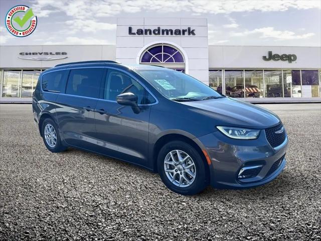 2022 Chrysler Pacifica Touring L for sale in Independence, MO