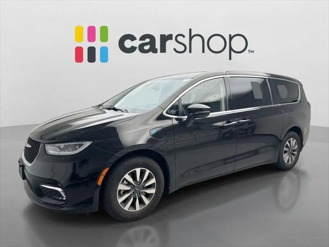 2024 Chrysler Pacifica Hybrid Select for sale in Cranberry Twp, PA