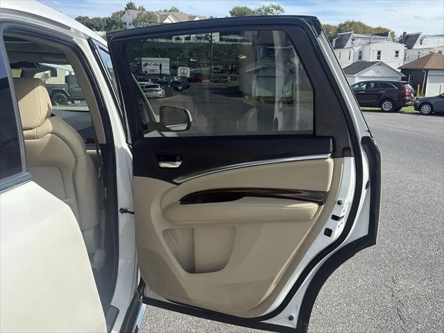 2017 Acura MDX SH-AWD 9-Spd AT
