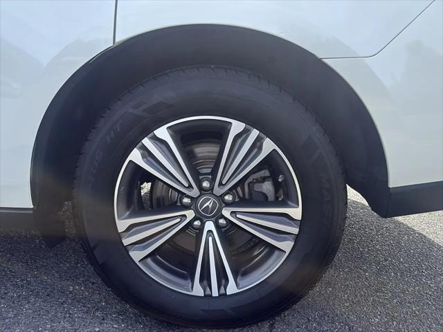 2017 Acura MDX SH-AWD 9-Spd AT
