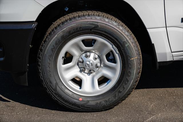 2026 Ram 1500 Tradesman Quad Cab 4x2 64 Box