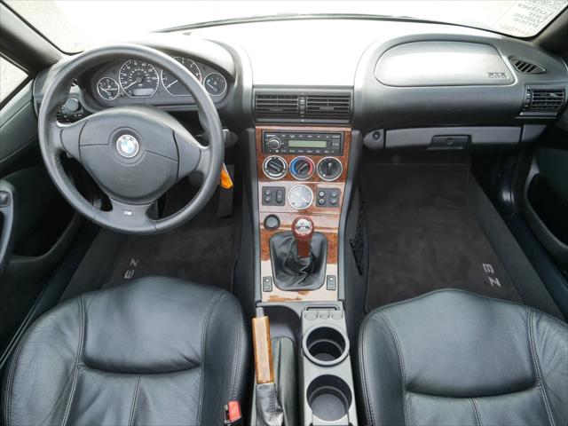 2002 BMW Z3 2.5i