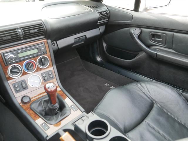 2002 BMW Z3 2.5i