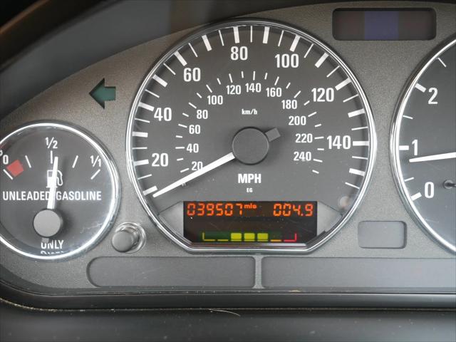 2002 BMW Z3 2.5i