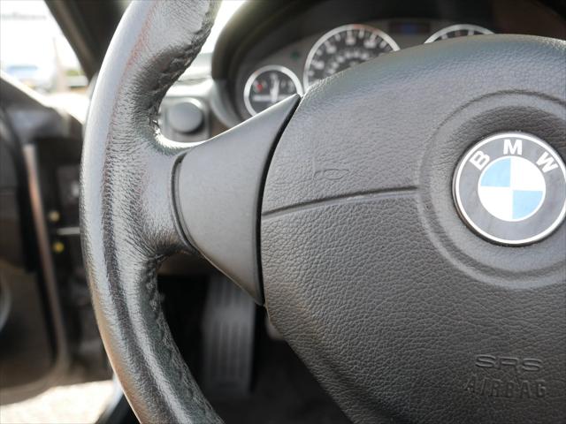 2002 BMW Z3 2.5i