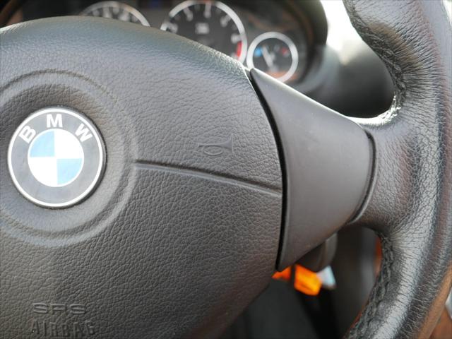 2002 BMW Z3 2.5i