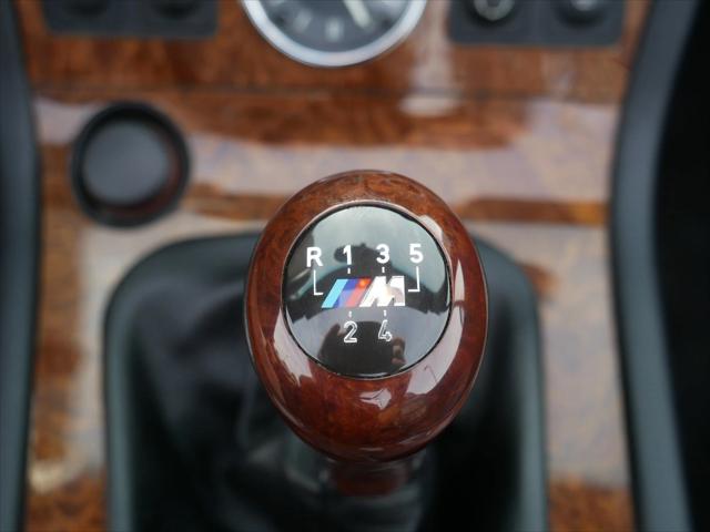 2002 BMW Z3 2.5i