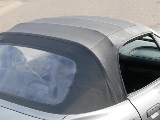 2002 BMW Z3 2.5i