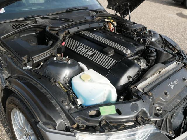 2002 BMW Z3 2.5i
