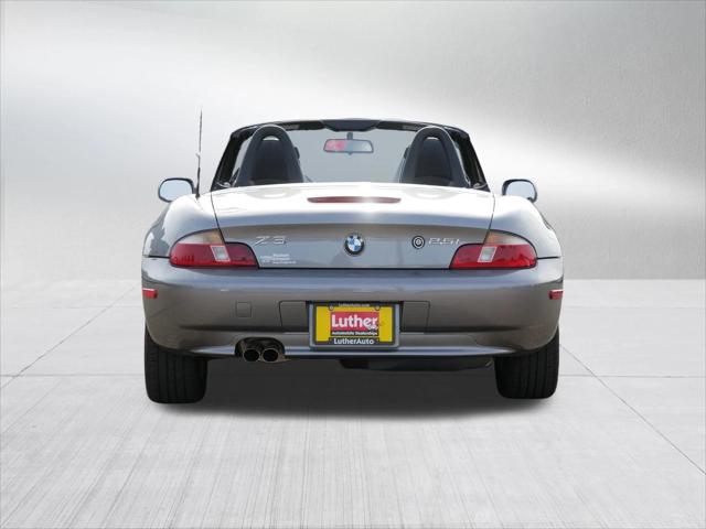 2002 BMW Z3 2.5i